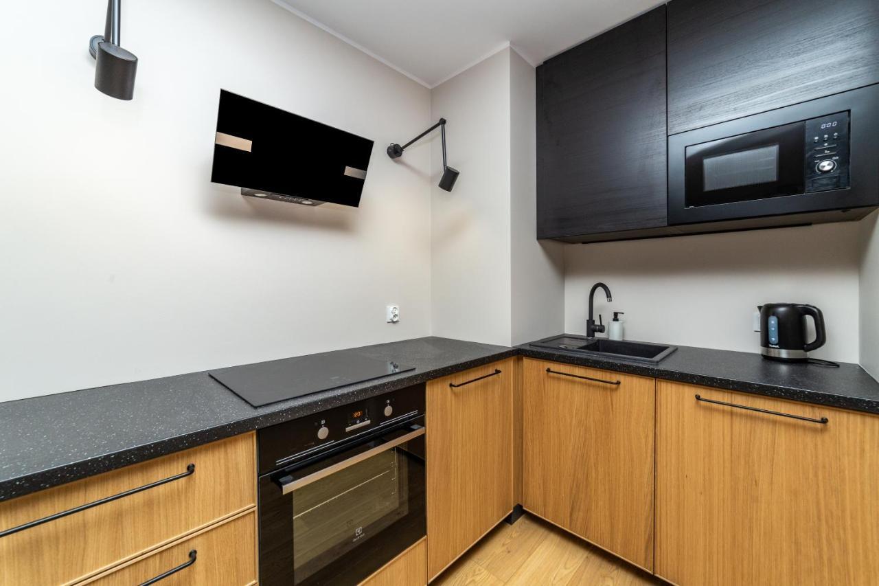 Pobookowane River View Apartments Гданск Екстериор снимка